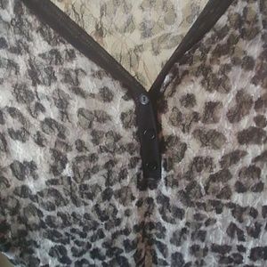BKE Tops - BKE Black Cheetah Print Top BKE Tops - BKE Black Cheetah Print Top